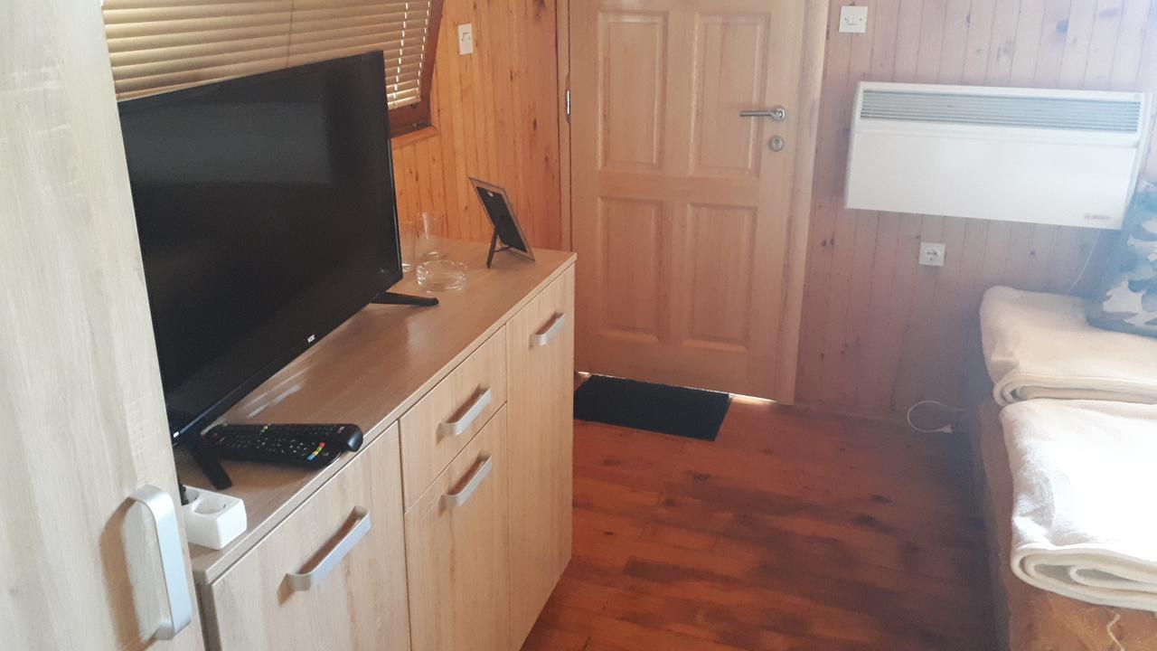Etno Naselje Kum Bed and Breakfast Sokolac  Buitenkant foto