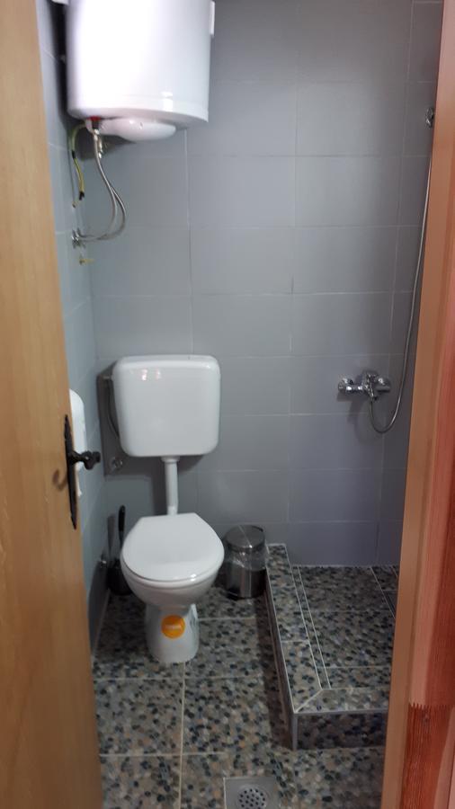 Etno Naselje Kum Bed and Breakfast Sokolac  Buitenkant foto